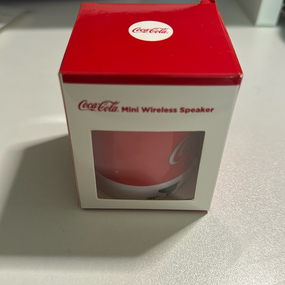 Coca-Cola Mini Wireless Speaker